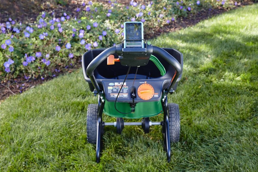 Scotts Spreaders & Sprayers Elite Spreader 80-lb Broadcast Fertilizer Spreader 8 Scotts Spreaders & Sprayers Elite Spreader 80-lb Broadcast Fertilizer Spreader - Image 8