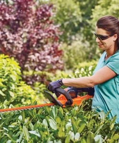 BLACK+DECKER Trimmers & Edgers POWERCUT 20-Volt Max 22-in Dual Cordless Electric Hedge Trimmer 2 Ah (Battery & Charger Included) 19 BLACK+DECKER Trimmers & Edgers POWERCUT 20-Volt Max 22-in Dual Cordless Electric Hedge Trimmer 2 Ah (Battery & Charger Included) -Outdoor Tools Online Shop 08860613