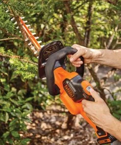 BLACK+DECKER Trimmers & Edgers POWERCUT 20-Volt Max 22-in Dual Cordless Electric Hedge Trimmer 2 Ah (Battery & Charger Included) 17 BLACK+DECKER Trimmers & Edgers POWERCUT 20-Volt Max 22-in Dual Cordless Electric Hedge Trimmer 2 Ah (Battery & Charger Included) -Outdoor Tools Online Shop 08860617