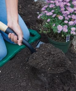 CRAFTSMAN Lawn & Garden Hand Tools 10.75-in Wood D-Handle Digging Shovel -Outdoor Tools Online Shop 10339313 scaled