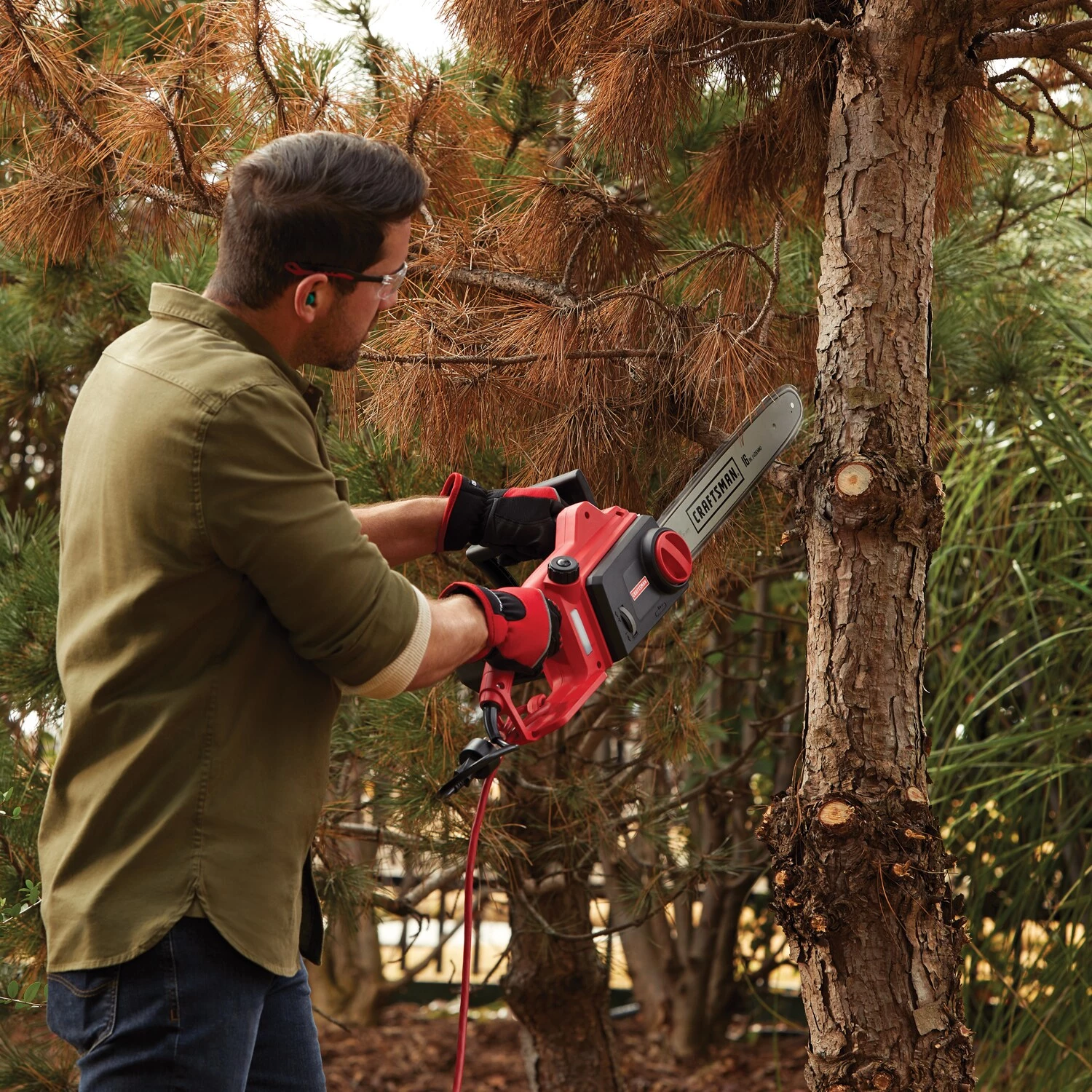 CRAFTSMAN Chainsaws & Pole Saws 12 Amps 16-in Corded Electric Chainsaw 7 CRAFTSMAN Chainsaws & Pole Saws 12 Amps 16-in Corded Electric Chainsaw - Image 7