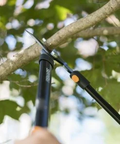 Fiskars Lawn & Garden Hand Tools 21.5-in Steel Bypass Lopper -Outdoor Tools Online Shop 10819286
