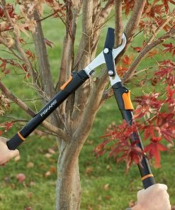 Fiskars Lawn & Garden Hand Tools Power-Lever 25-in Telescoping Steel Bypass Lopper -Outdoor Tools Online Shop 14895848