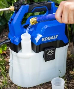Kobalt Spreaders & Sprayers 2.11-Gallon Plastic Handheld Sprayer -Outdoor Tools Online Shop 16682010