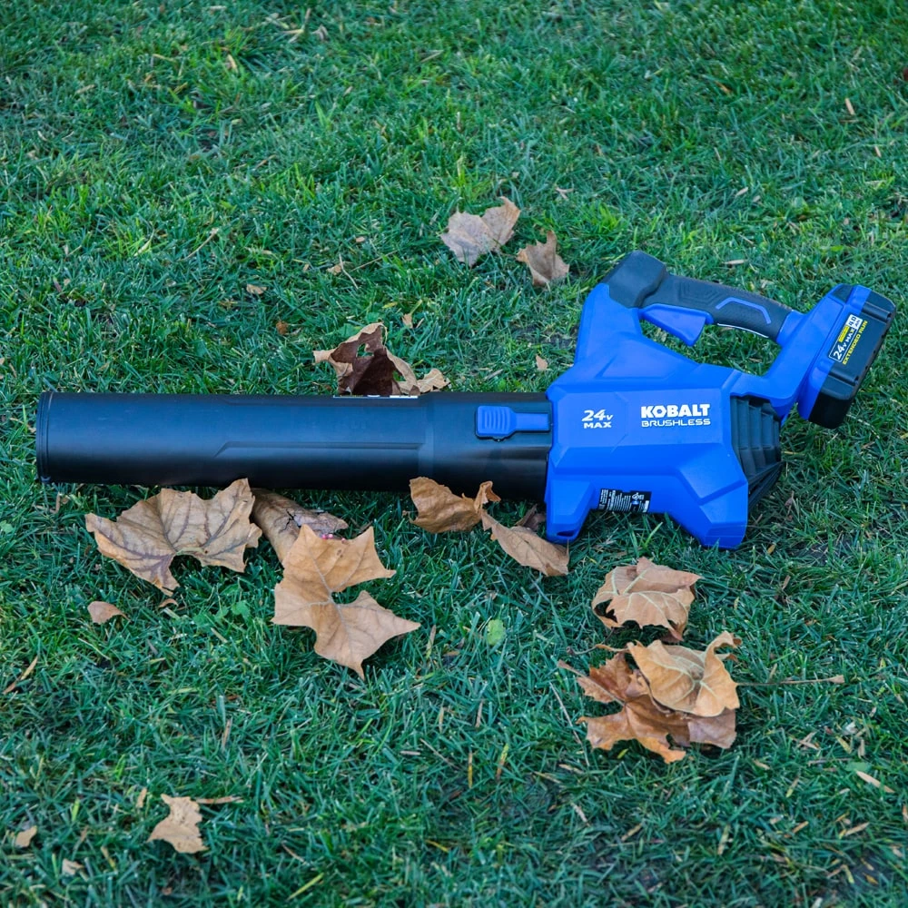 Kobalt Leaf Blowers 24-volt 500-CFM Brushless Handheld Cordless Electric Leaf Blower 4 Ah (Battery & Charger Included) 8 Kobalt Leaf Blowers 24-volt 500-CFM Brushless Handheld Cordless Electric Leaf Blower 4 Ah (Battery & Charger Included) - Image 8