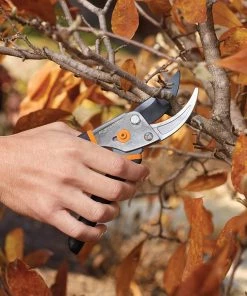 Fiskars Lawn & Garden Hand Tools Ultrablade Pruner Steel Bypass Hand Pruner with Standard Handle -Outdoor Tools Online Shop 43640487